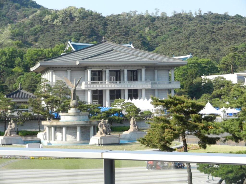 the blue house south korea